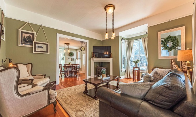 Castle Rock House | Exclusive Restored Historic Home