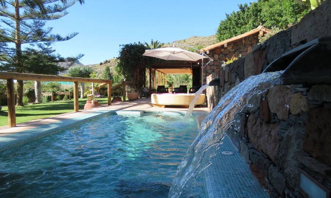 San Bartolome de Tirajana Villa | Exclusive Romantic Villa