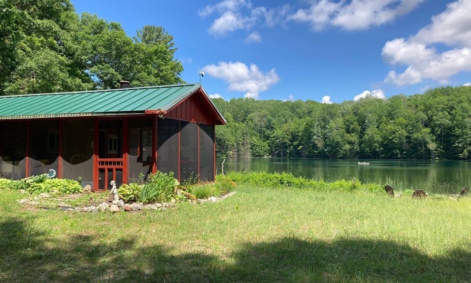 Mancelona Cabin | Exclusive & Secluded~7 Acre Lake~150 Acres~Beach, Dock, Kayak
