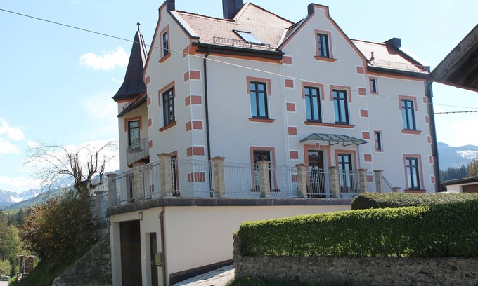 Teisendorf Apartment | Exclusive vacation apartment in Art Nouveau villa 1903 Air-conditioned from March 2025!