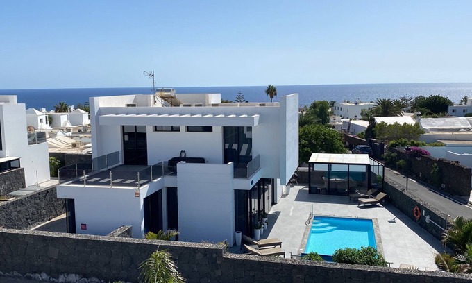 Los Mojones Villa | Exclusive villa in an exclusive area of ​Puerto del Carmen