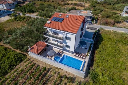 Stobrec Villa | Exclusive Villa Holiday