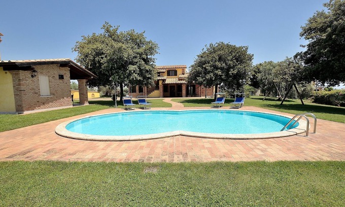 Padua Villa | Exclusive villa very close to the station for Rome and Pompei !