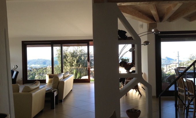 Arzachena Villa | EXCLUSIVE VILLA WITH POOL WITH VIEW ON THE ARCHIPELAGO OF LA MADDALENA WI-FI