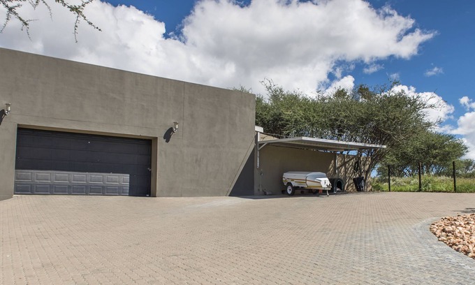 Windhoek West House | Exclusive Wild life Estate