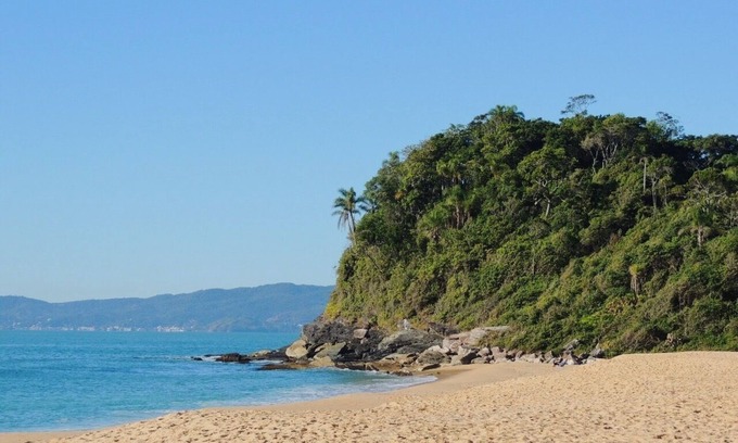 Ilhota House | Exclusivo Frente Mar na Praia Grossa - Itapema- SC
