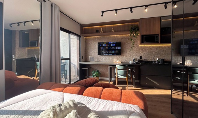 Vila Olimpia Apartment | Executive apartment with beautiful view, close to everything in Vila Olimpia.