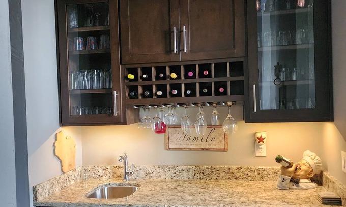 Wrightstown House | Executive 3-bedroom home available for NFL DRAFT. 18 min from Lambeau Field