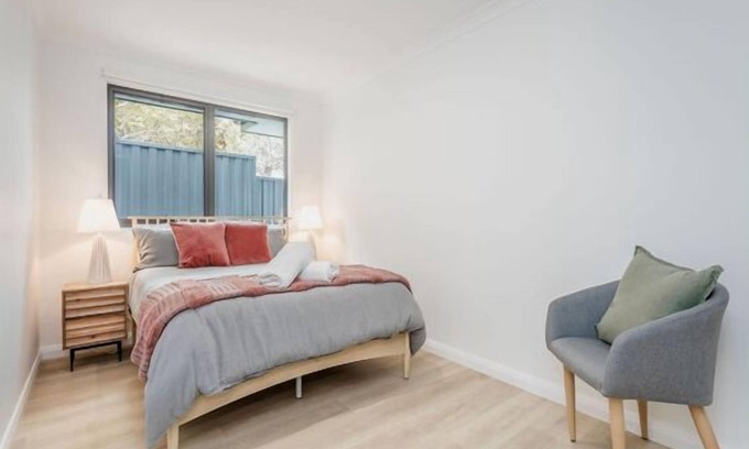 Albany House | Executive Comfort right in the Heart of Albany