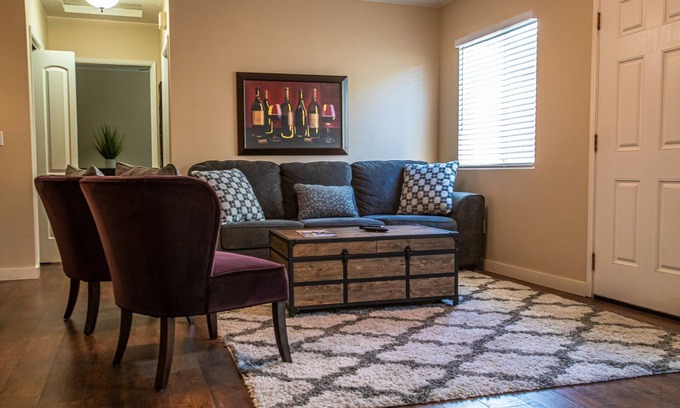 Pacific Beach Apartment | Executive Duplex Pacific Beach w/AC