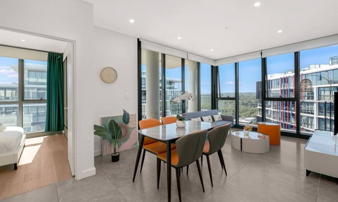 Macquarie Park Apartment | Executive Family Suite in Heart of Macquarie Park