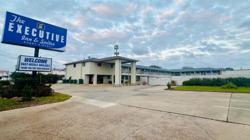 Southeast Houston Hotel | Executive Inn and Suites Houston