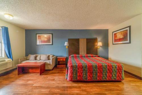 Mineral Wells Hotel | Executive Inn By OYO Mineral Wells US-180
