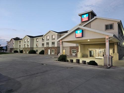 Naples Hotel | Executive Inn & Suites Extended Stay - Vernal