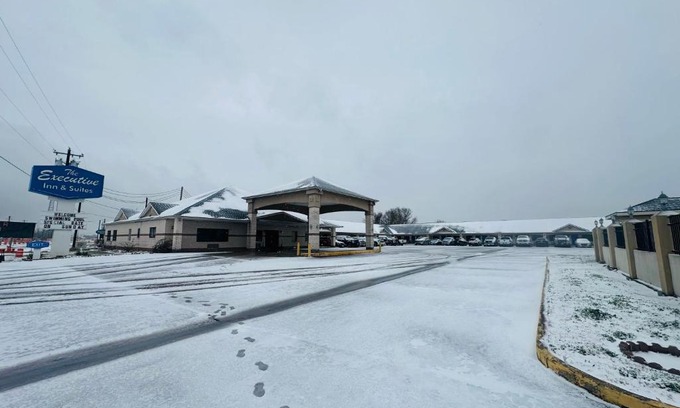 West Columbia Hotel | Executive Inn & Suites West Columbia