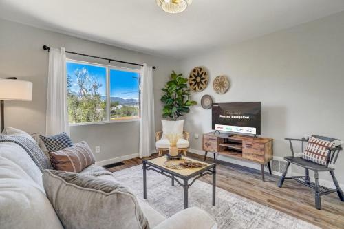 Central Colorado Springs House | Executive Rental 30 day w Wifi & FirePit & BBQ