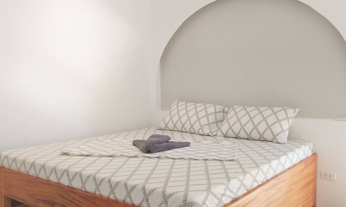 Sipalay Apartment | Executive Room 1