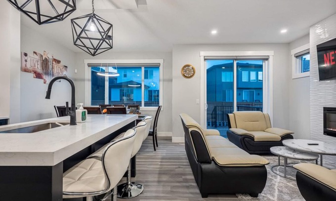 Chestermere House | Executive Space for Everyone (King beds). Come Stay Refreshed, Renewed & Reset.