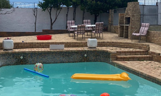 Port Elizabeth Apartment | Exhale in Port Elizabeth/Gqeberha n2 Bedroom apartment in the Friendly City
