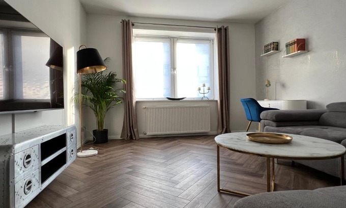 Hohentor Apartment | EXKLUSIVE 2 Zimmer EG Wohnung mit Balkon in Top Lage!