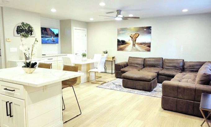 Lemon Grove House | Exotic home 2bed 1 bath adams street