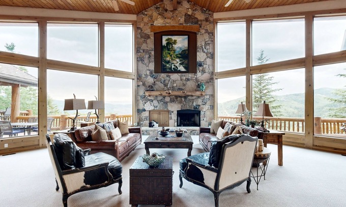 Summit Park House | Expansive alpine lodge with balcony, stunning view, hot tub & billiards room