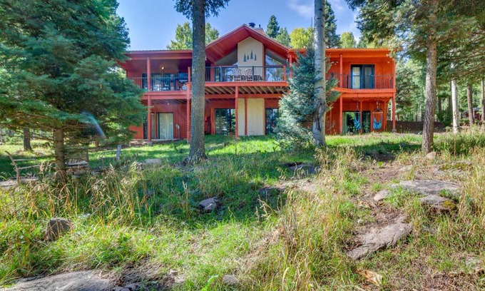 Angel Fire House | Expansive Angel Fire Home with Indoor Hot Tub!