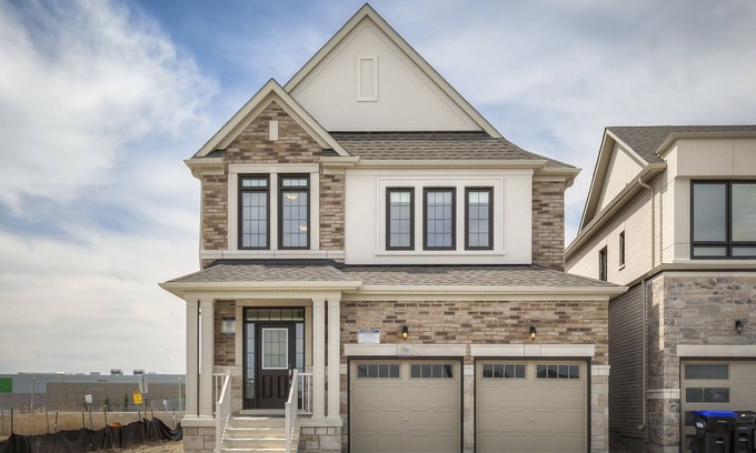 Bradford House | Experience Luxury Living-Minutes from Canada's Wonderland