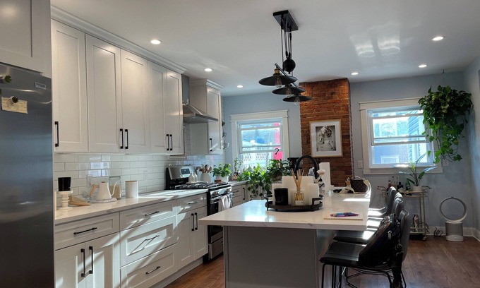 East Allegheny House | Experience a Historic, Modern & Luxurious Home! Prime Location in Northside!