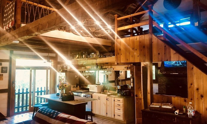 Bennington Other | Experience a VT one of a kind Renovated Barn- Leaf Peeping and all season fun