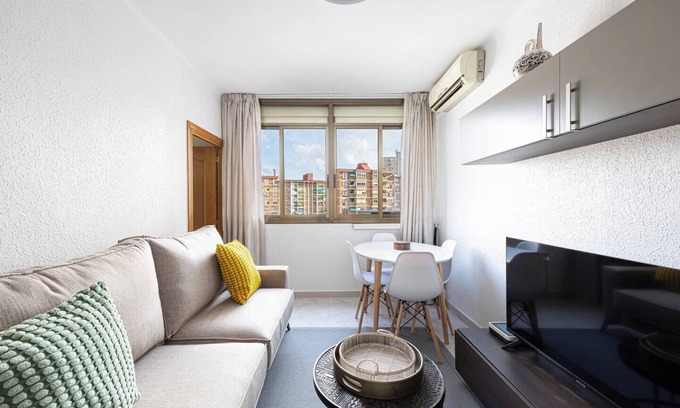 Cornella de Llobregat Apartment | Experience the charm of our lovely and intimate 3-bedroom home.