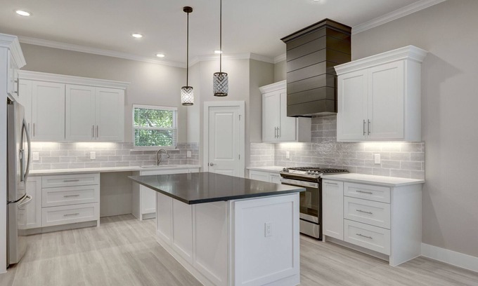 Kemah House | Experience Kemah in Luxury!nGorgeous, custom, brand new 3 bedroom with 3.5 baths