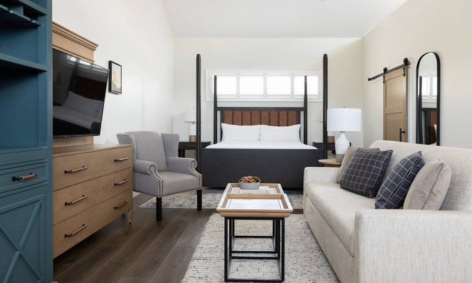 Midway Hotel | Experience the Best Relaxation: Cozy Haven w/& Resort & breathtaking outdoors!