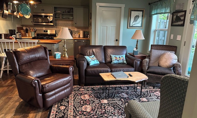Afton Apartment | Experience the Magic at our Luxury 2 Bdrm, w/Majestic Blue Ridge Mountain Views