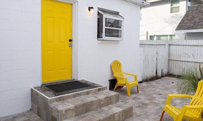 Tampa Apartment | Experience the passion of hospitality, cleaning, and good location!
