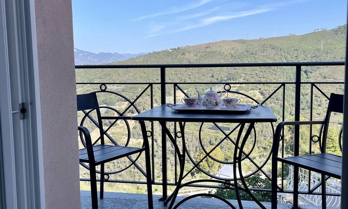 Seborga Apartment | Experience to live the fairy tale of the Principality of Seborga!
