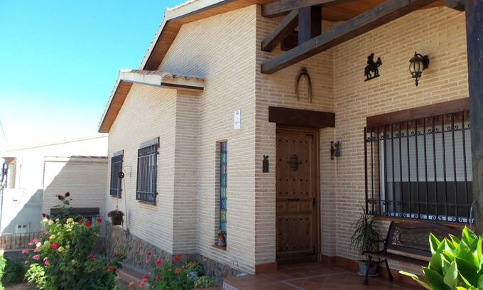 Camunas House | EXPERIENCES rural house