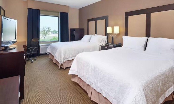 Decatur Hotel | Explore Decatur from Our Cozy Hotel - Free Hot Breakfast & Parking