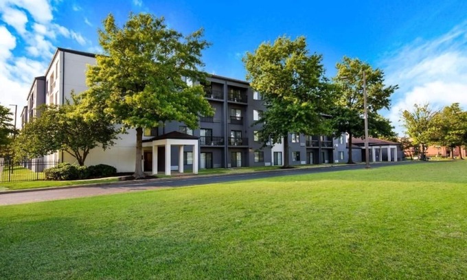 Eastwick Apartment | Explore Philly's Attractions! Pet-friendly Property, Free Airport Shuttle!
