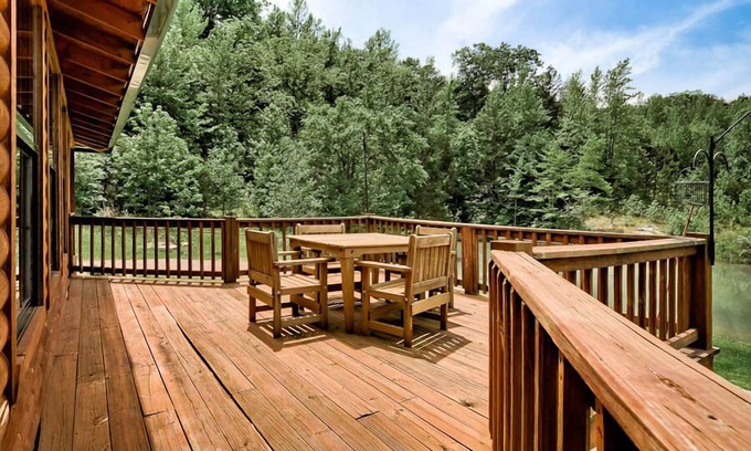 Mt. Sherman Cabin | Explore, Play, Relax In This Charming Cabin Nestled Away On Steel Creek
