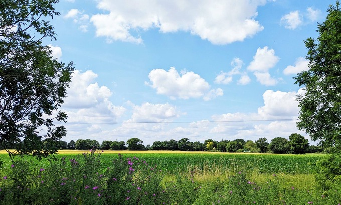 Stoke Ash House | Explore Suffolk & Norfolk from this 2 bedroom, pet friendly, detatched property