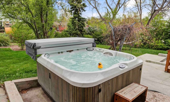 Scenic Heights House | Explorer Oasis|Hot Tub & Sauna|Near Denver & Mtns