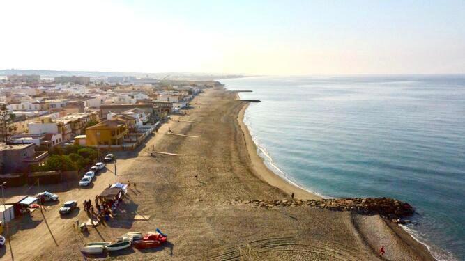 Balanegra House | Expoholidays Vistas al mar - A pie de playa