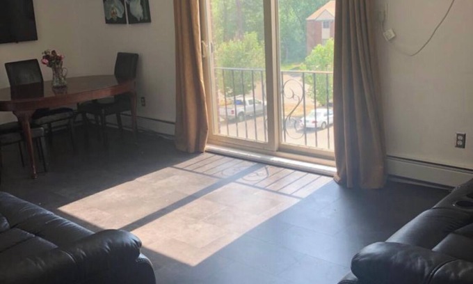 Manchester Apartment | Exquisite 2 Bedroom apartment - Manchester NH