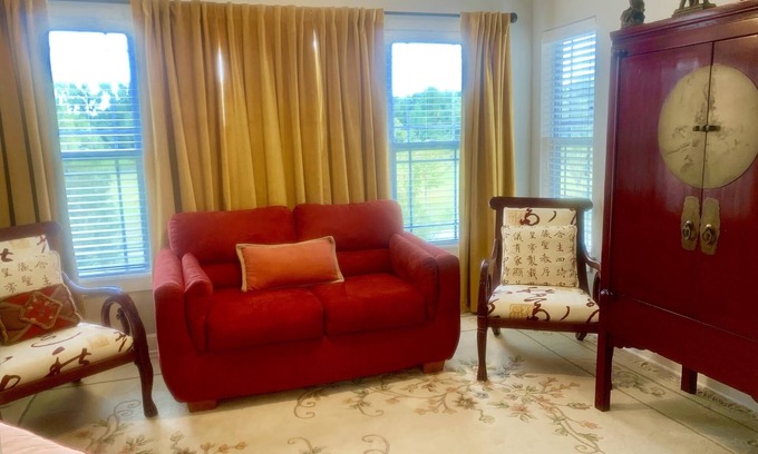 Greenville Condo | Exquisite 2BR Luxurious Suite Great location in Greenville