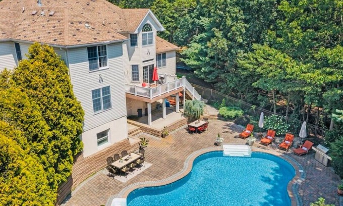 Manasquan House | Exquisite Beachside Luxury Estate in Manasquan