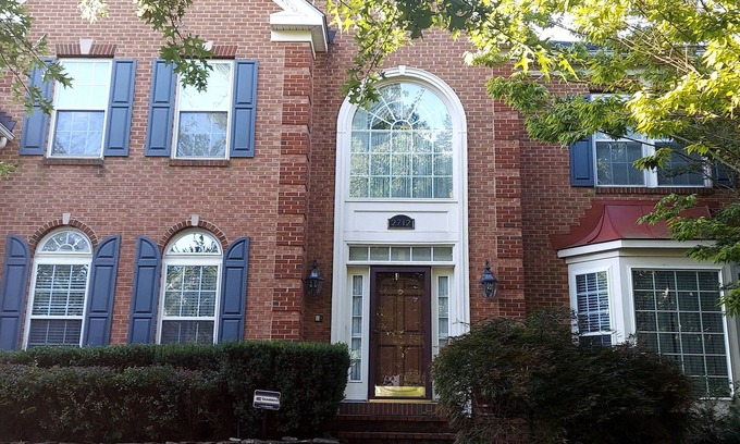 Upper Marlboro Apartment | Exquisite & Cozy 1-bedroom apartment with WiFi, AC in lovely Upper Marlboro