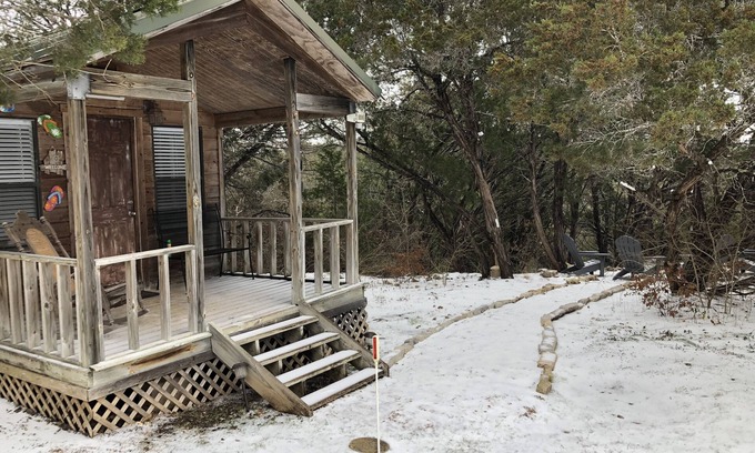 Leon Junction Cabin | Exquisite lakeside views in a tranquill, quiet setting!