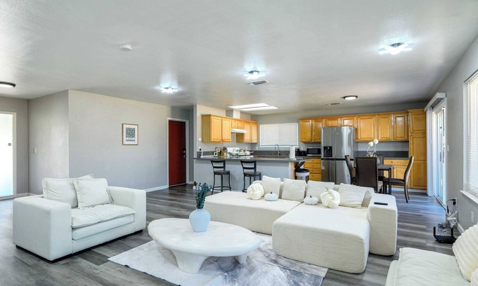Elk Grove House | Exquisite Living On Lodestone Cir G#42186