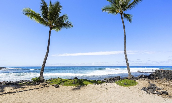 Historic Kailua Village Condo | Exquisite Sunset & Renovated Oceanview Condo - 10% Discount on 7 day booking